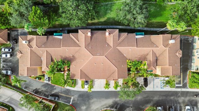 11790 Saint Andrews Place 202, Wellington, FL 33414