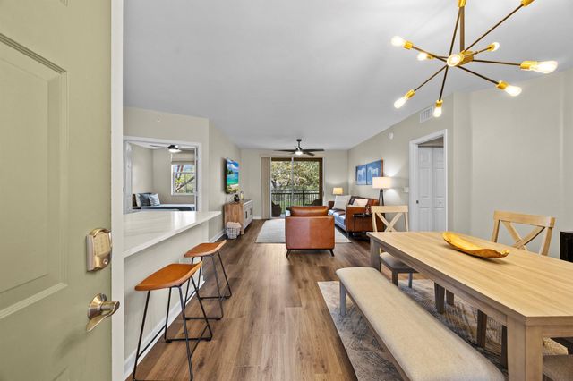 11790 Saint Andrews Place 202, Wellington, FL 33414