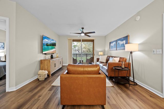 11790 Saint Andrews Place 202, Wellington, FL 33414