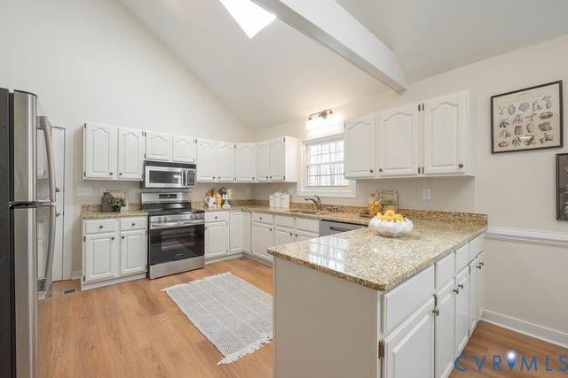 518 Fords Rd, Goochland, VA 23103