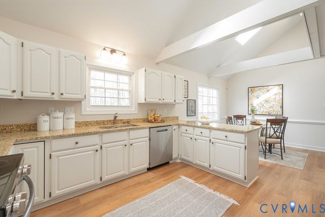 518 Fords Rd, Goochland, VA 23103