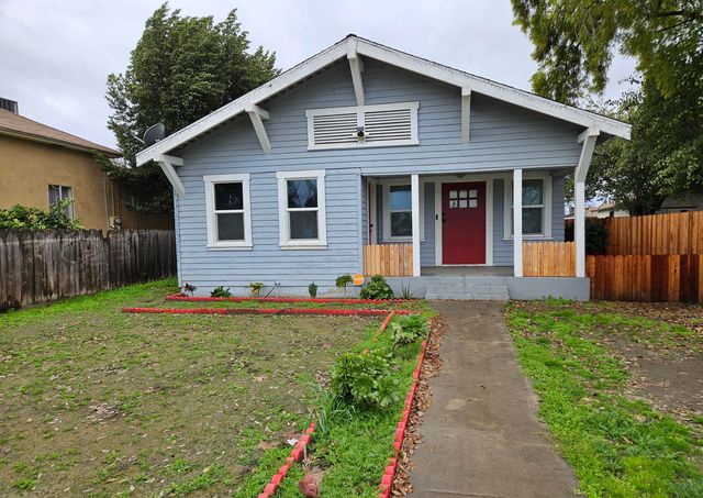 129 S C Street, Tulare, CA 93274