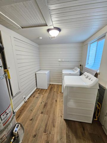 129 S C Street, Tulare, CA 93274