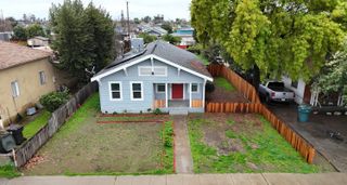 129 S C Street, Tulare, CA 93274