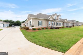 488 Nandina Court, Warner Robins, GA 31088