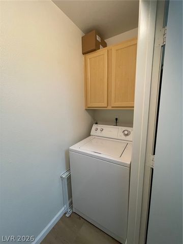 950 Seven Hills Drive 123, Henderson, NV 89052