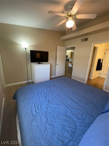 950 Seven Hills Drive 123, Henderson, NV 89052