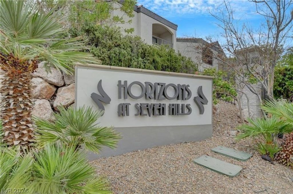 950 Seven Hills Drive 123, Henderson, NV 89052