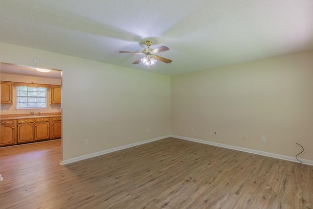 403 Missionary Avenue, Rossville, GA 30741