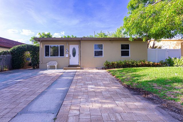 429 Summa Street, West Palm Beach, FL 33405