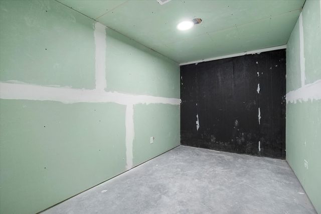 15 Musket Ln, Yarmouth, MA 02675