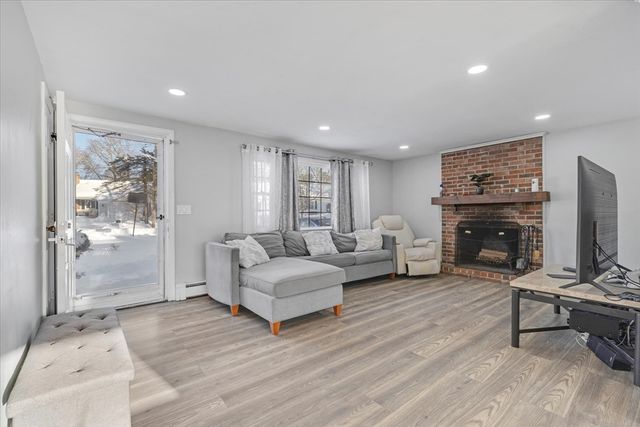 15 Musket Ln, Yarmouth, MA 02675