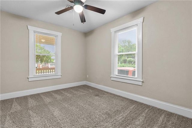 2712 Somme AVE, Norfolk, VA 23509