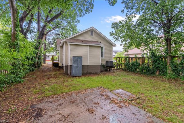 2712 Somme AVE, Norfolk, VA 23509