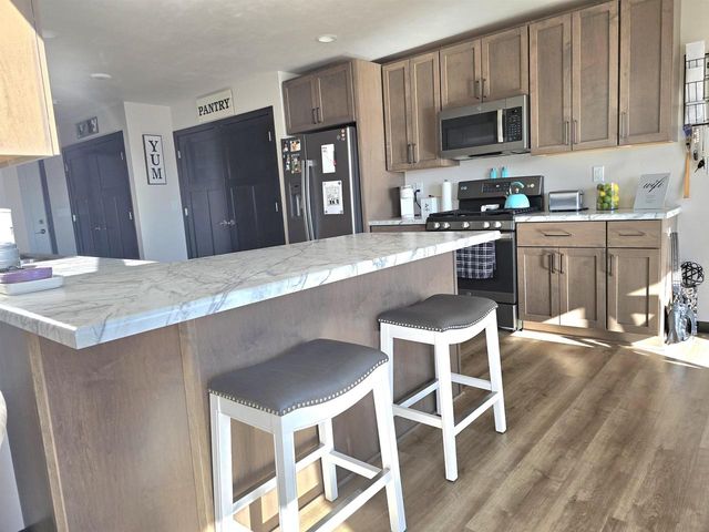 3965 RUBYRED DRIVE, Appleton, WI 54913