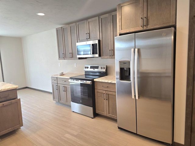 3965 RUBYRED DRIVE, Appleton, WI 54913