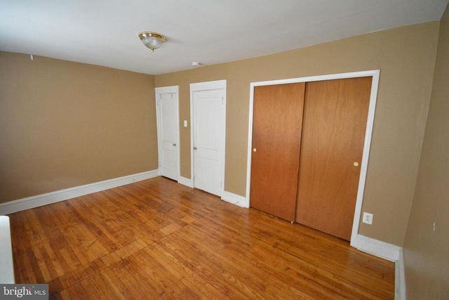 372 W MILNE ST, Philadelphia, PA 19144