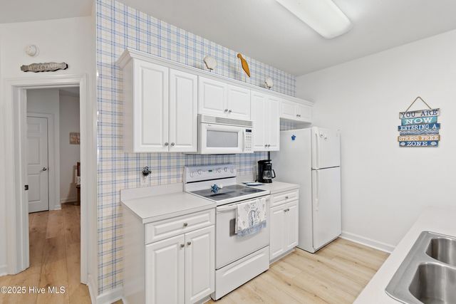 139 Avian Drive Apt 3608, Sunset Beach, NC 28468