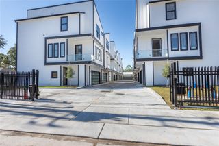 2239 Blalock Road, Houston, TX 77080