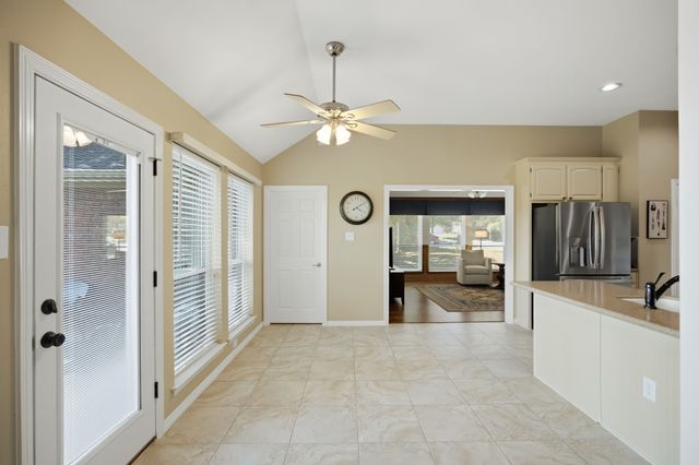 2741 Fox Glenn Court, Hurst, TX 76054