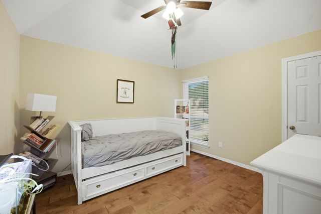 2741 Fox Glenn Court, Hurst, TX 76054