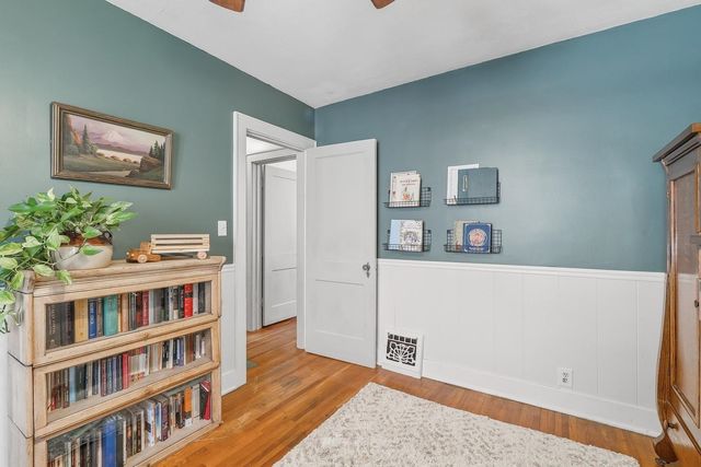 836 S Madison Ave, Wichita, KS 67211