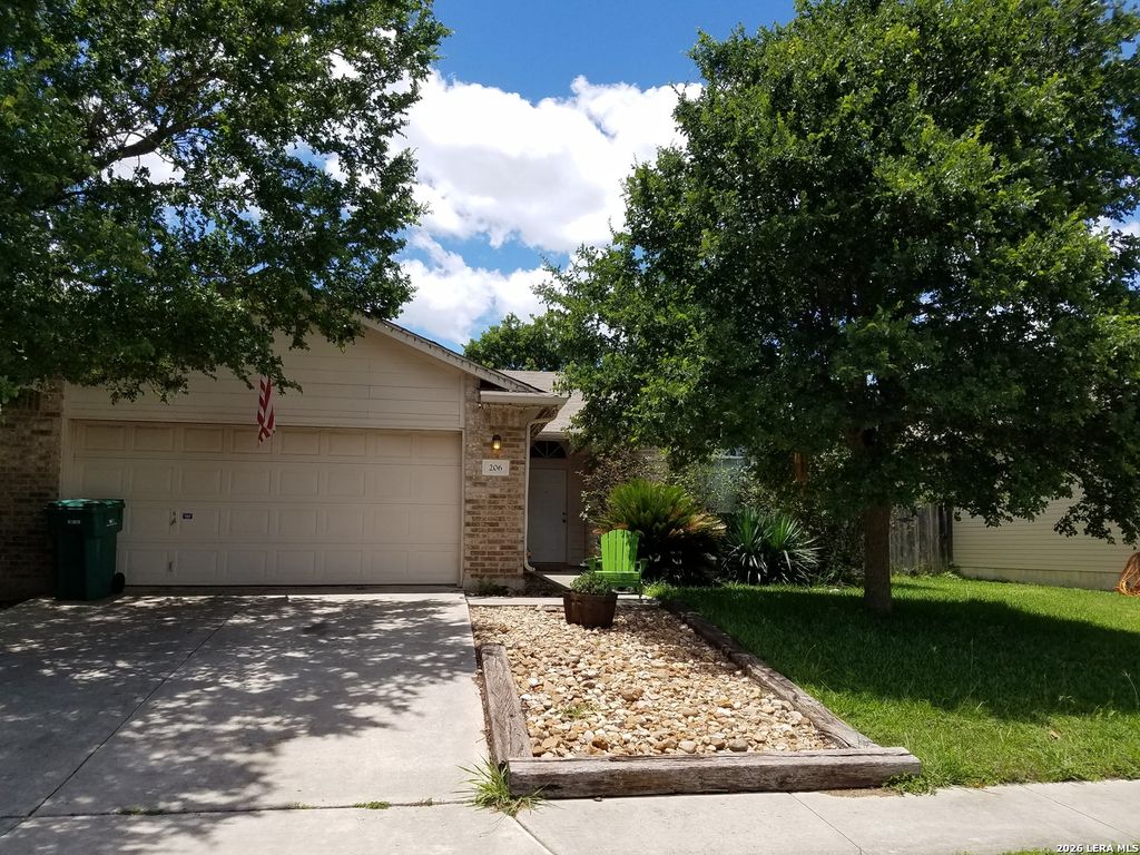 206 STONE CREEK DR, Boerne, TX 78006