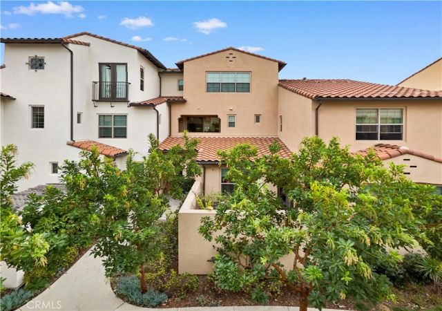 184 Elkhorn, Irvine, CA 92618