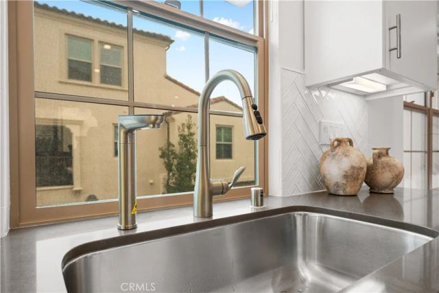 184 Elkhorn, Irvine, CA 92618