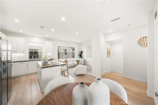 184 Elkhorn, Irvine, CA 92618