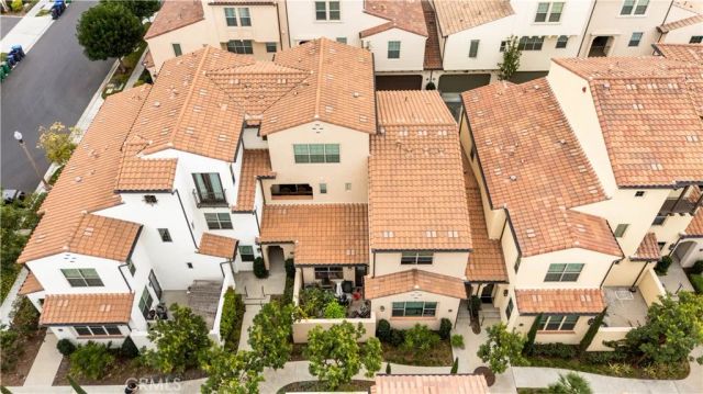 184 Elkhorn, Irvine, CA 92618