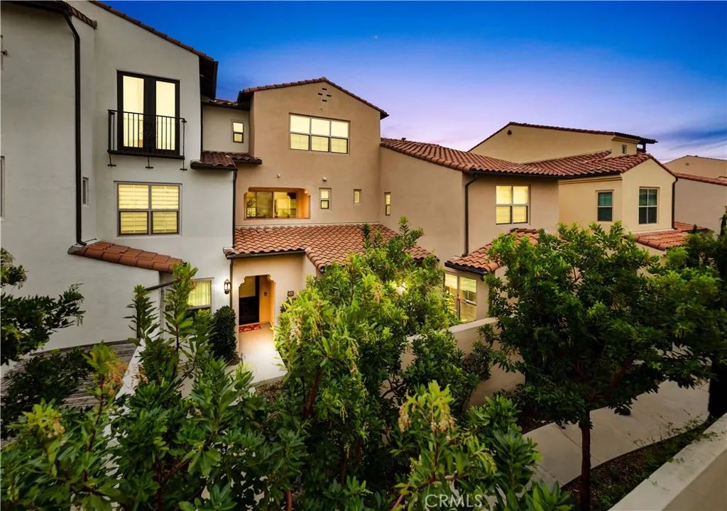 184 Elkhorn, Irvine, CA 92618