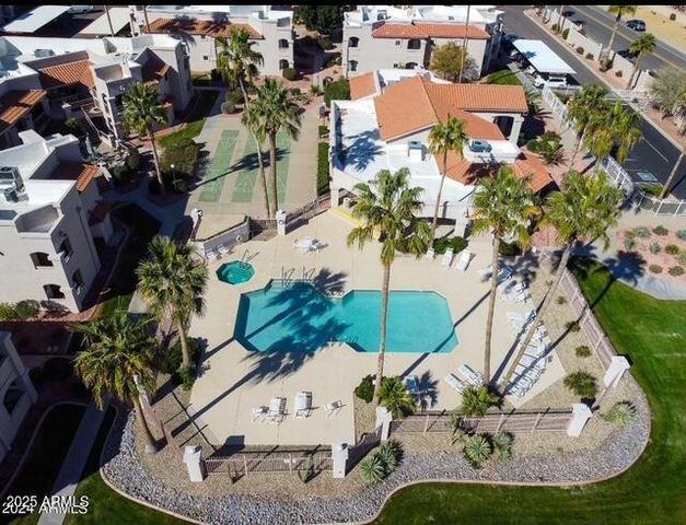 9151 W GREENWAY Road 239, Peoria, AZ 85381