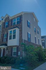 8210 GOLDSTONE CT, Hyattsville, MD 20785
