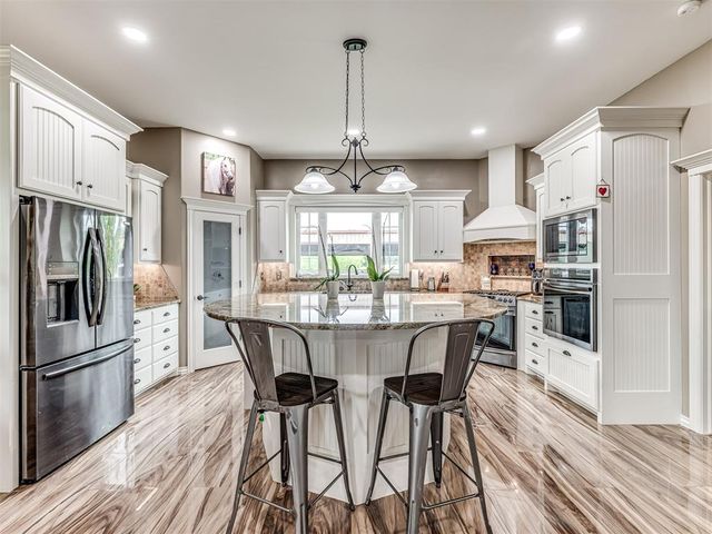 3921 NW 6th Street, Newcastle, OK 73065