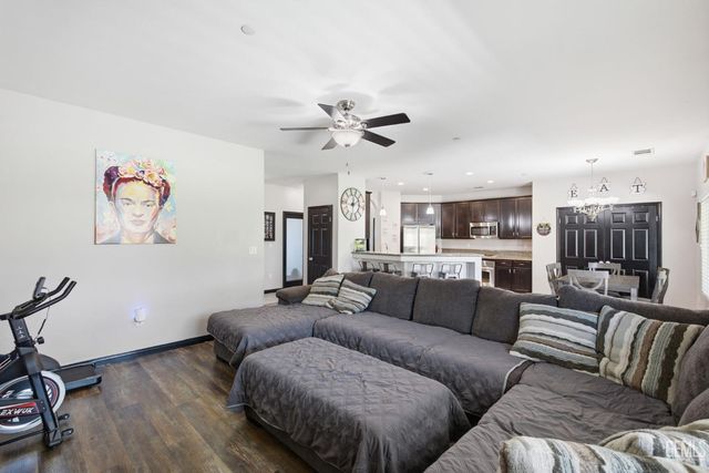 6327 Ristow Court, Bakersfield, CA 93312