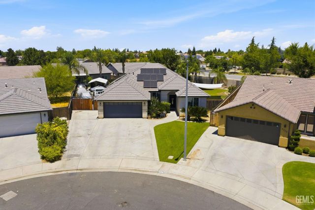 6327 Ristow Court, Bakersfield, CA 93312