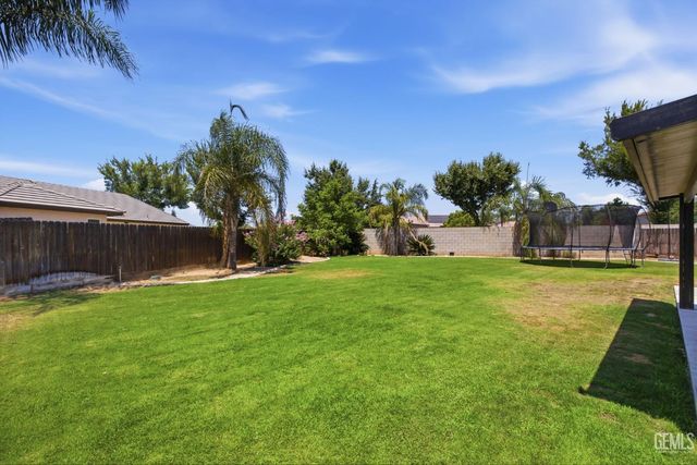 6327 Ristow Court, Bakersfield, CA 93312
