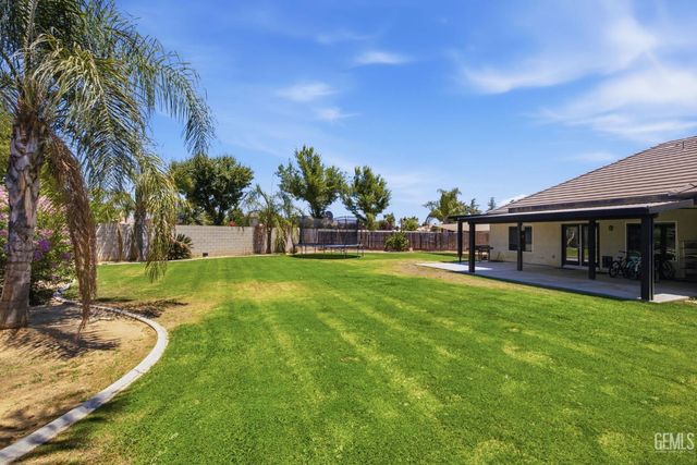 6327 Ristow Court, Bakersfield, CA 93312