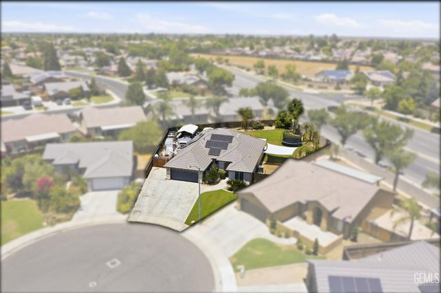 6327 Ristow Court, Bakersfield, CA 93312