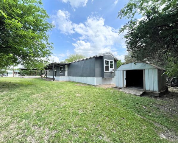 433 Capricorn Drive, Granbury, TX 76049