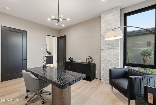 5141 N ASCENT Drive, Scottsdale, AZ 85251