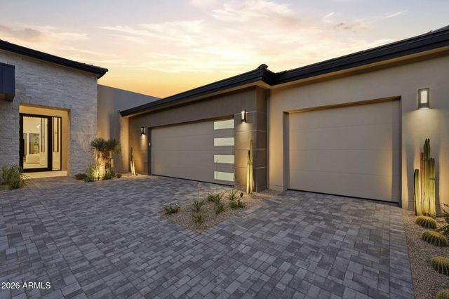 5141 N ASCENT Drive, Scottsdale, AZ 85251