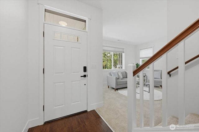 9330 Templeton Avenue SE, Snoqualmie, WA 98065