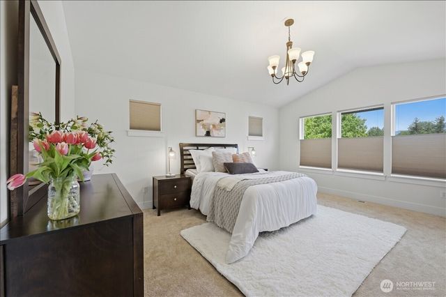 9330 Templeton Avenue SE, Snoqualmie, WA 98065