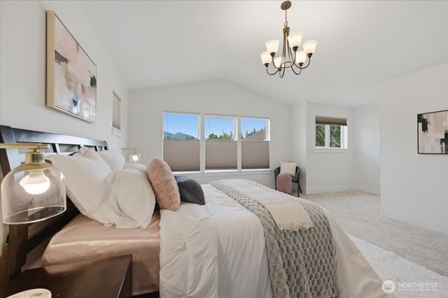 9330 Templeton Avenue SE, Snoqualmie, WA 98065