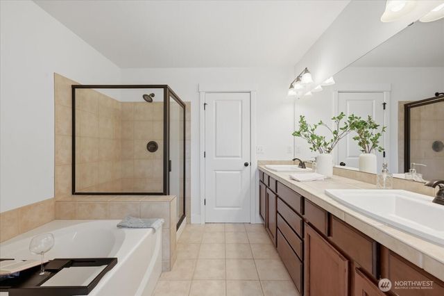 9330 Templeton Avenue SE, Snoqualmie, WA 98065