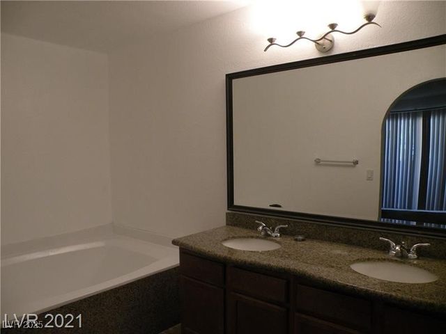 1844 North Decatur Boulevard 103, Las Vegas, NV 89108