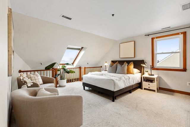 80 Wharf St K3, Salem, MA 01970