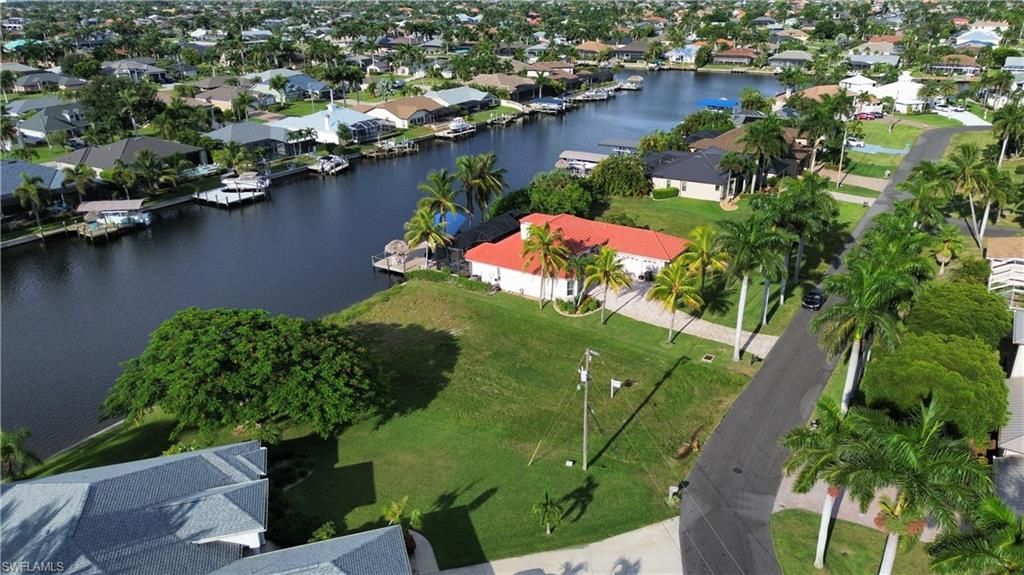 2525 SW 53rd TER, CAPE CORAL, FL 33914 — photo 3